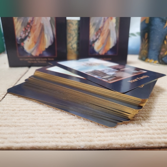 Angel Rose Oracle by Michelle Newten, The Aussie Angel Lady 44 Cards with Book - Picture 4 of 9